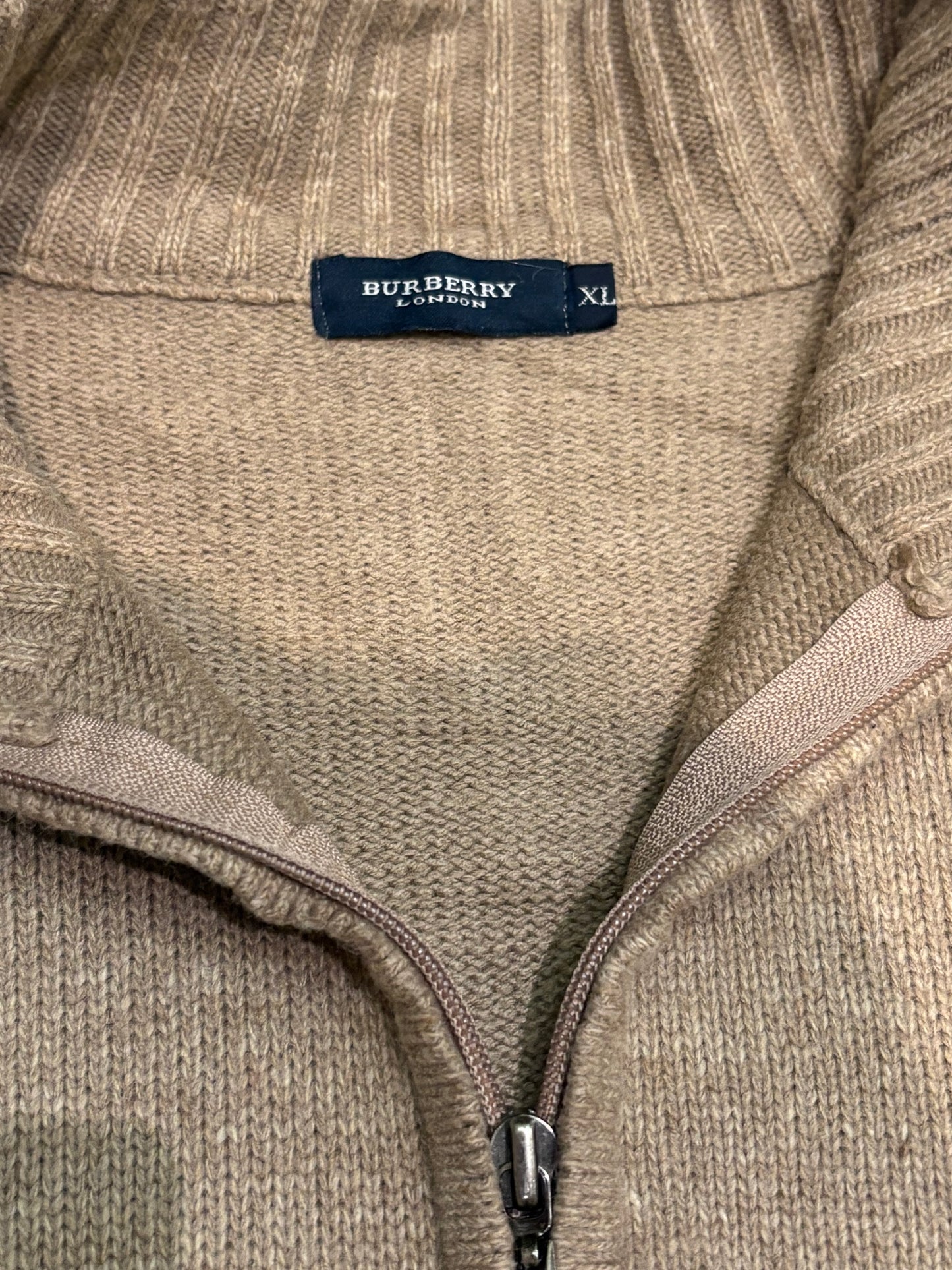 Strickjacke Burberry (L)